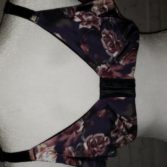 Torrid lightly linned t-shirt bra 40DD NWT - Picture 2 of 4